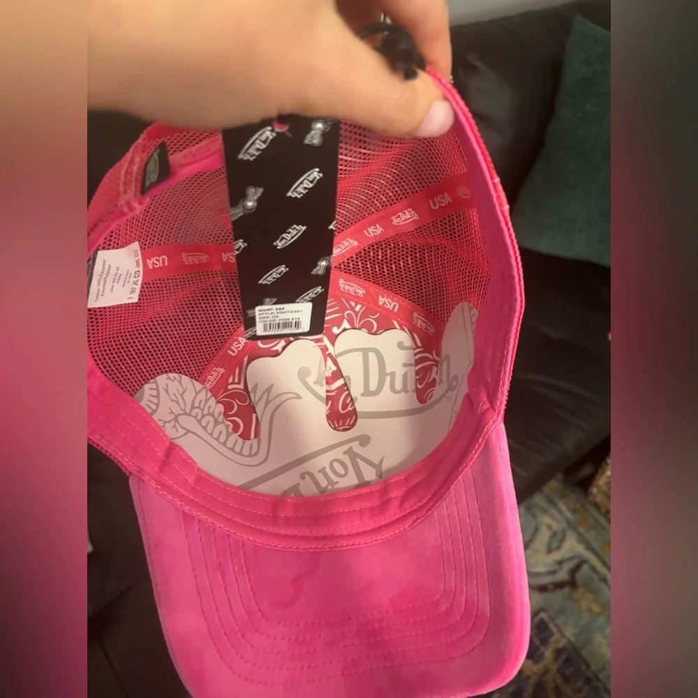 Von Dutch Hot Pink Crush Velvet Trucker New With Tags